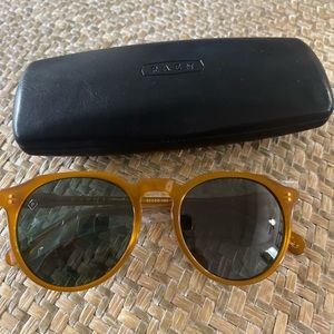 NIB Raen Remmy Sunglasses
